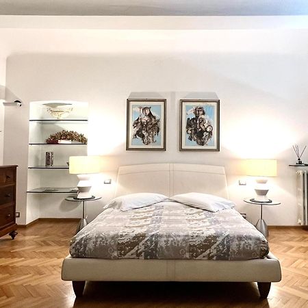 Comecasa Alfieri Elegant Apartment Asti Zewnętrze zdjęcie