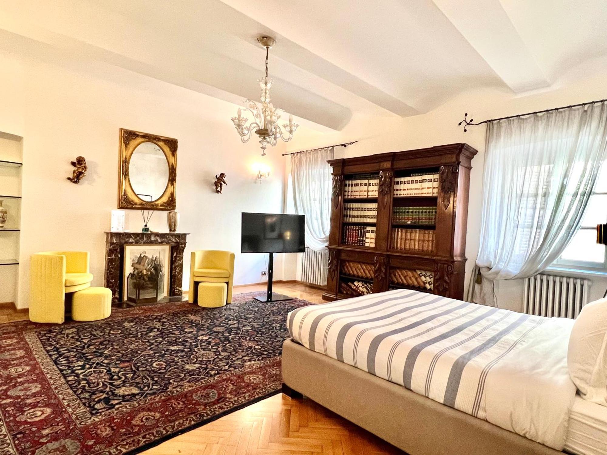 Comecasa Alfieri Elegant Apartment Asti Zewnętrze zdjęcie